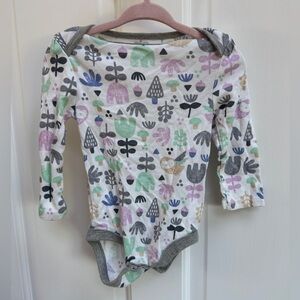NWOT Cloud Island 12M Multicolor Girls Long Sleeve Bodysuit Onesie
